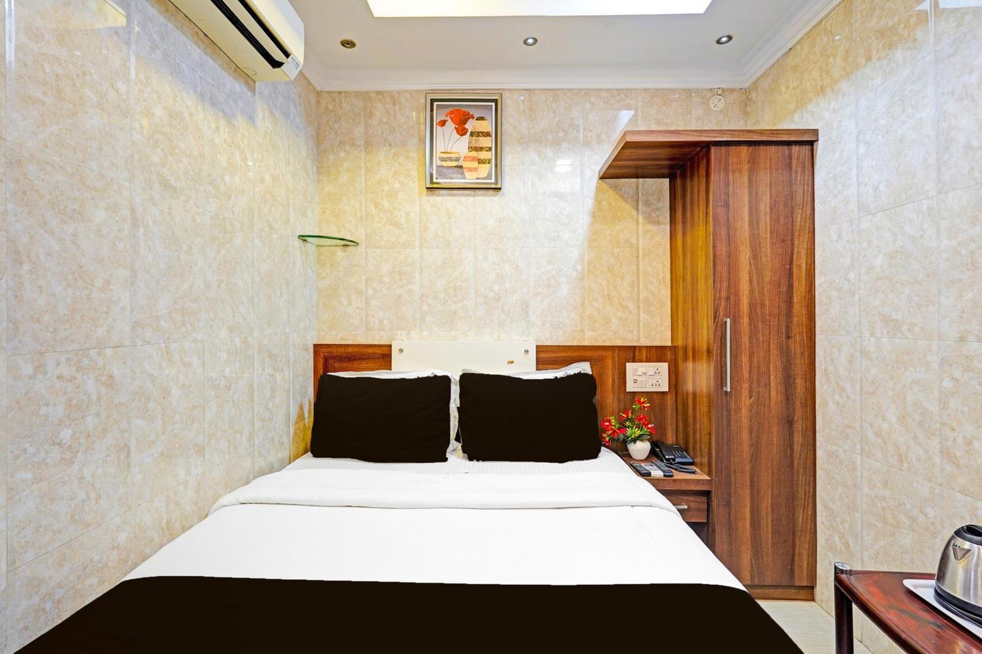 Super O Triplicane Formerly Park Royal Hotel